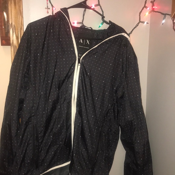 wind breaker